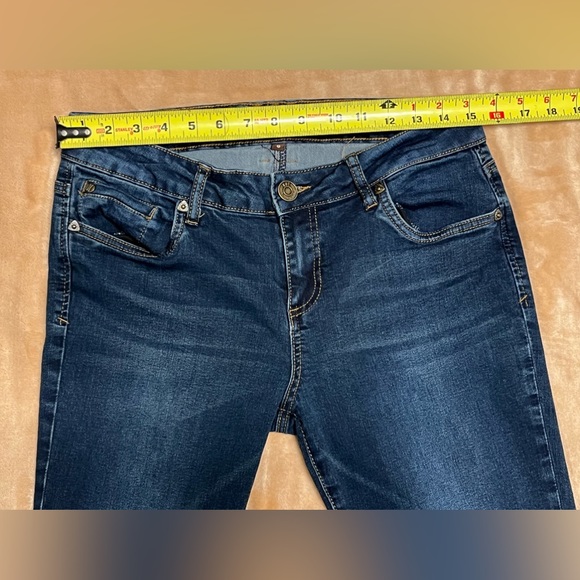 👖Women’s Kut from the Kloth Meryl Highrise Bootcut Jeans Size 8 - Picture 2 of 13